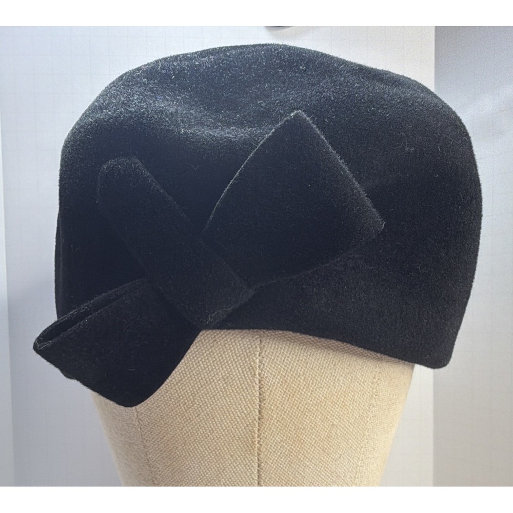 Vintage 1940s Peachbloom Velour Merrimac Black Fur Felt Hat Bow Union Made